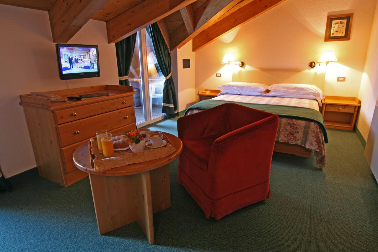 B&B Garni Villa Campitello Campitello di Fassa Eksteriør bilde